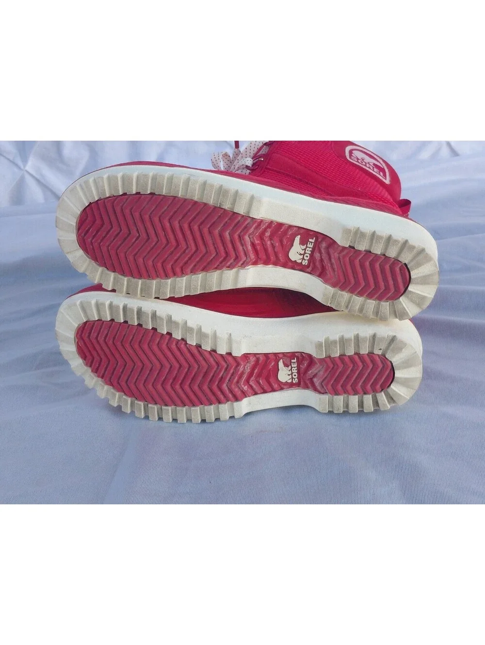 NEW Sorel Tivoli Go Hi-Top Sneaker Red Women Size 6.5